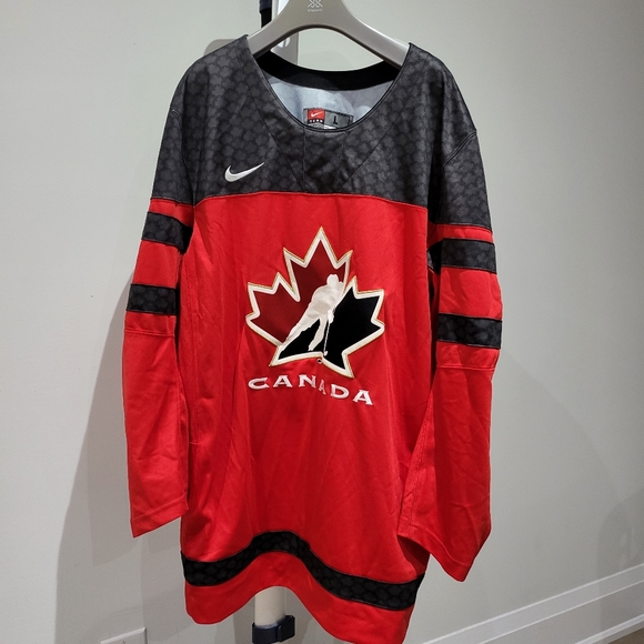 Nike Other - Nike Team Canada hockey jersey, IIHF 150 anniversary
